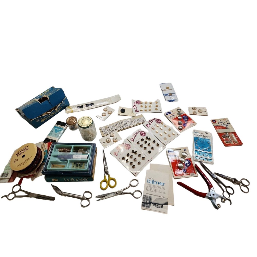 Vintage Buttons And Snaps Pearl With Buttoneer By Ronco scissors ribbon